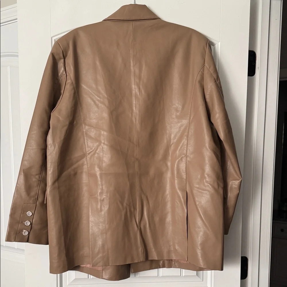 pistola chic tan